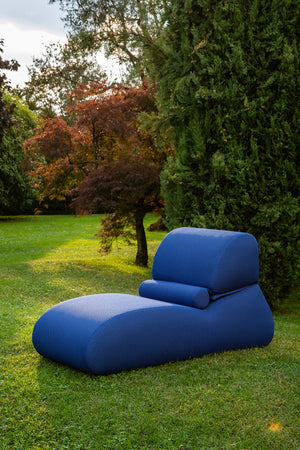 
                  
                    LIEVA convertible lounge chair / daybed
                  
                